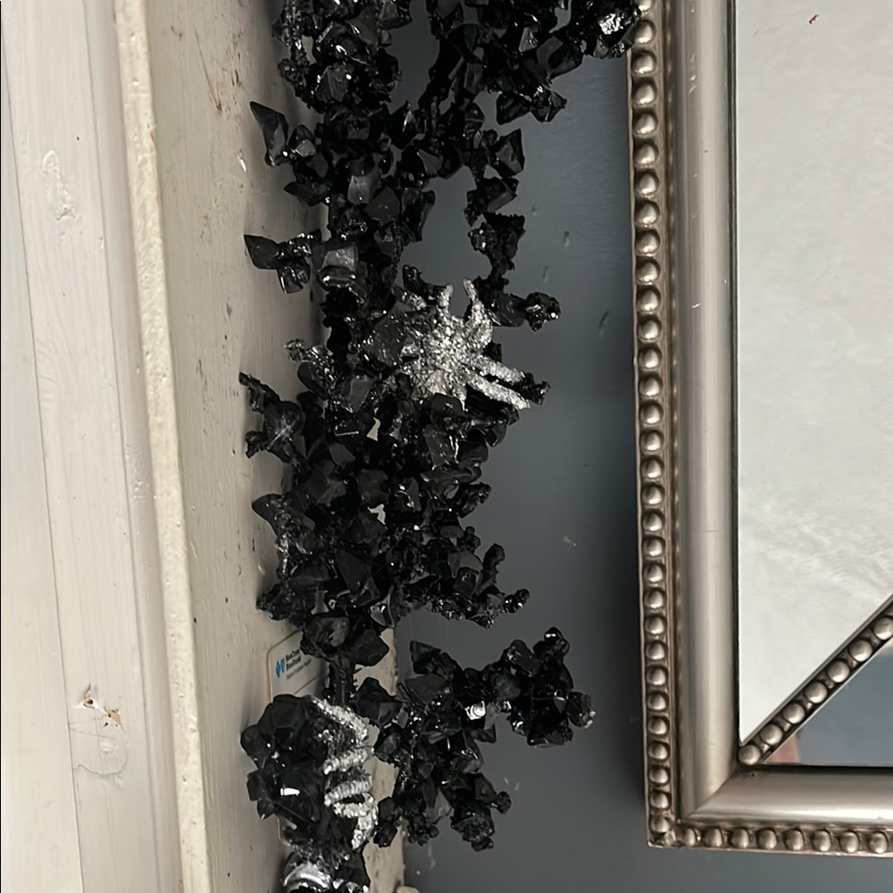 Black and Silver Spider Garland Rachel Zoe Garland candles are spooky night - Picture 5 of 9